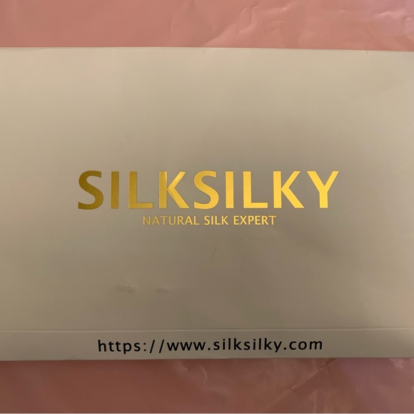 Pink Silk Camisole. NWT - Picture 6 of 7